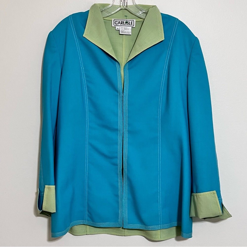 EUC Carlisle Women's Blue and Green Blazer Size 12 MAKE AN OFFER!
